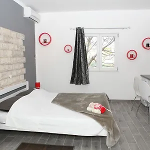 ellenőrizze a rendelkezésre állást